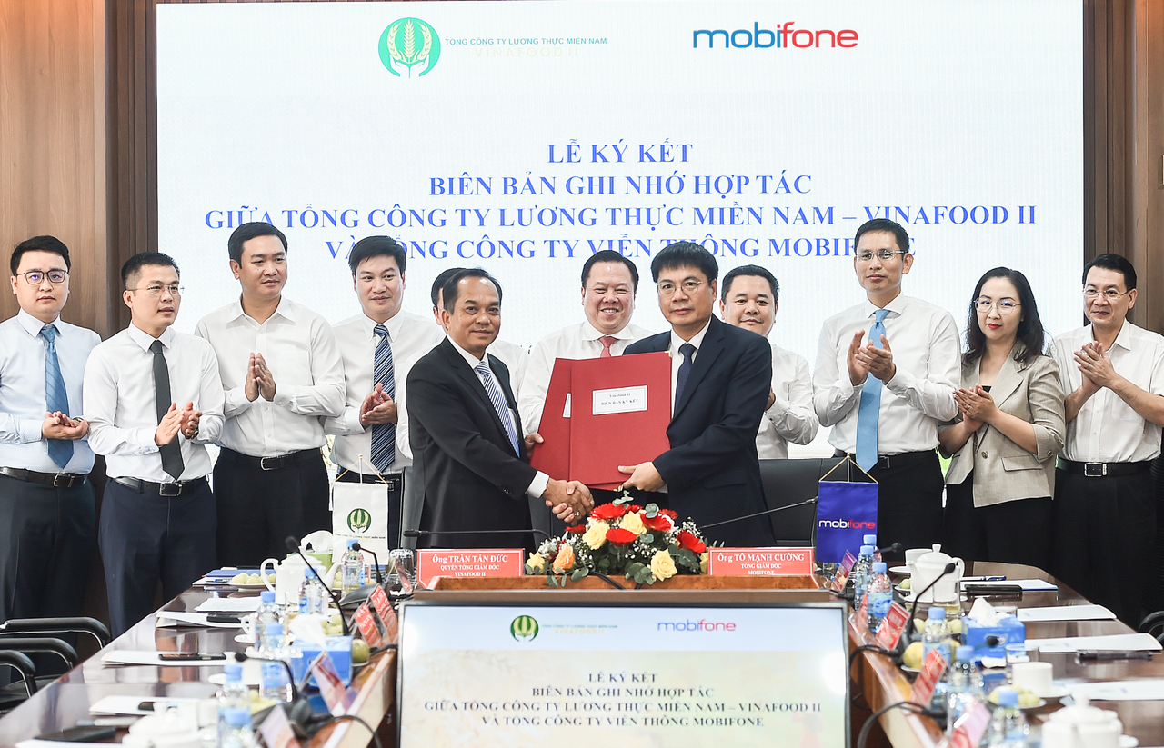 VINACHEM và VNR tăng cường sử dụng dịch vụ của nhau