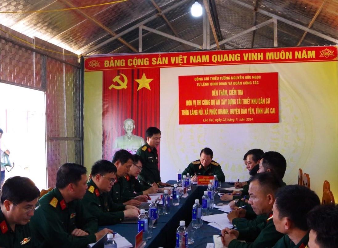 Binh đoàn 12 thi đua '50 ngày đêm lao động kiểu mẫu' ở Làng Nủ