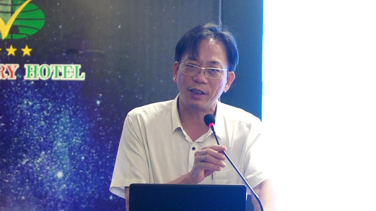 Nâng cao năng lực thực hiện chương trình giảm nghèo thông tin