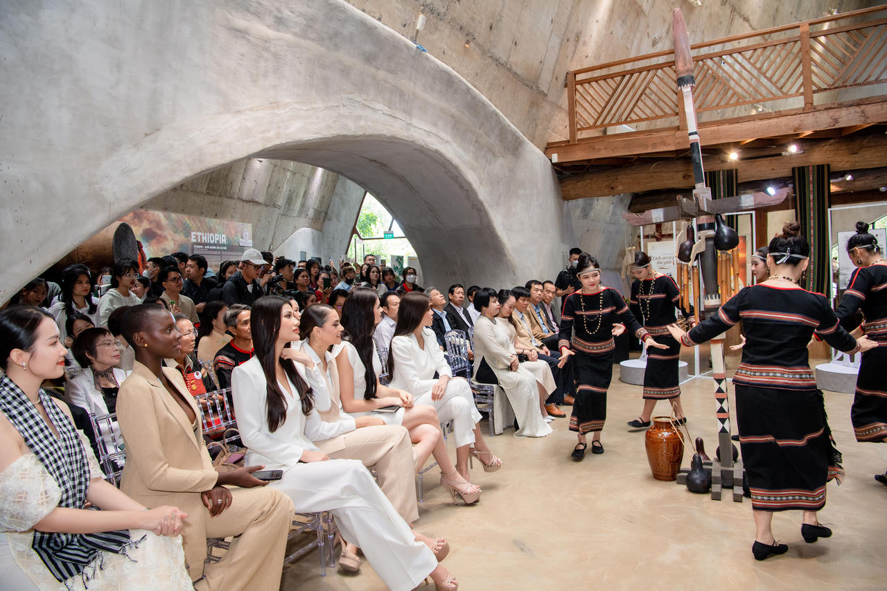 Bảo tàng Thế giới Cà phê đón vị khách thứ 5 triệu sau 5 năm mở cửa