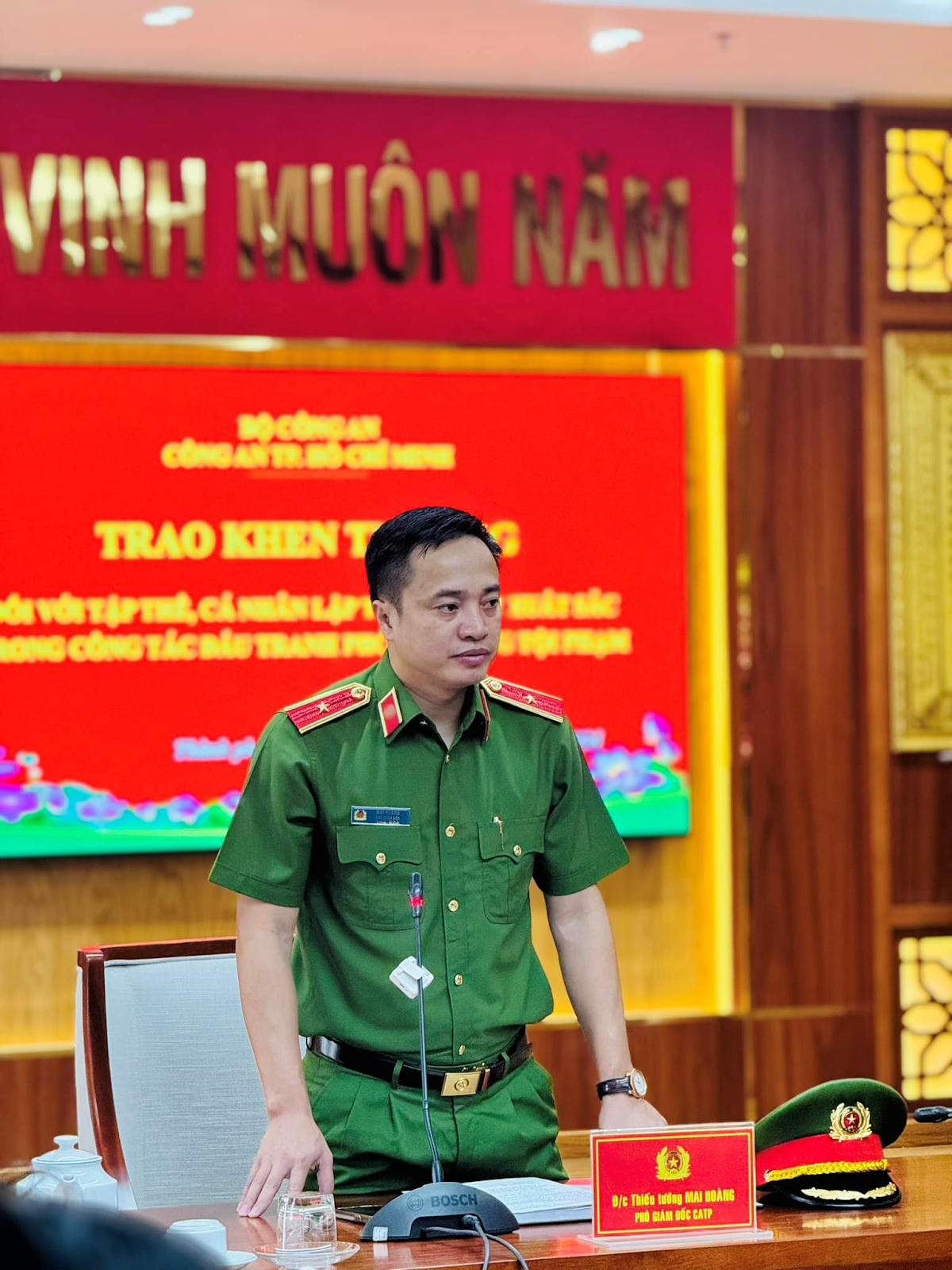 Thưởng nóng lực lượng phá vụ án "giết người ở Hóc Môn"