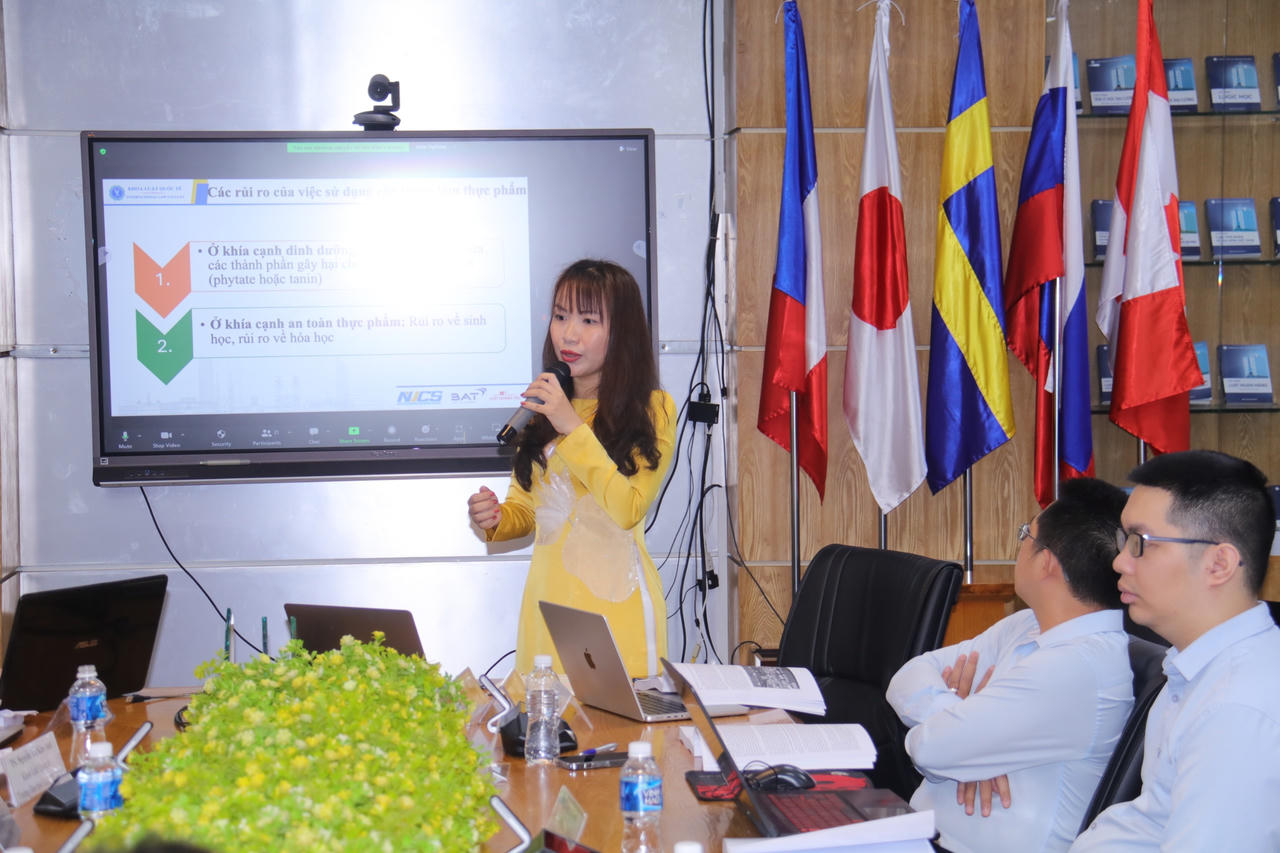 Cần hoàn thiện quy định về 'thịt nhân tạo' để bảo vệ người tiêu dùng thời hội nhập