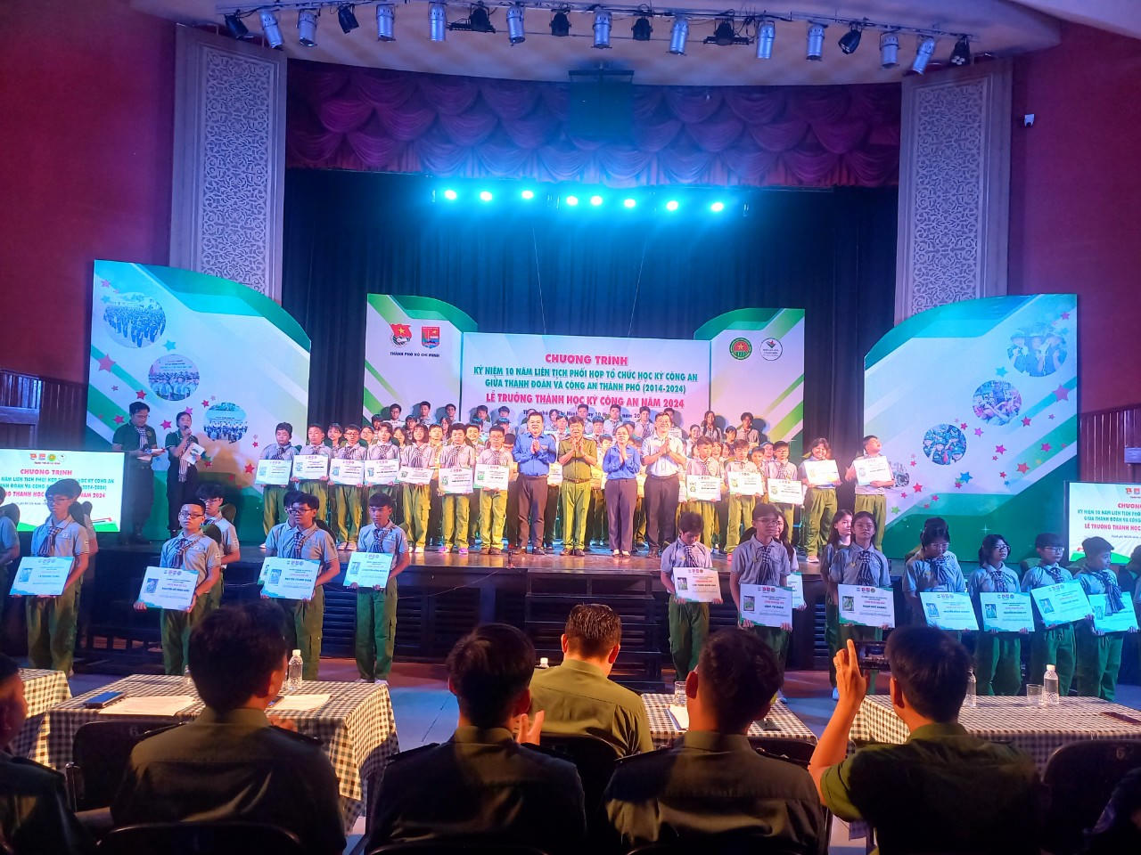 Kỷ niệm 10 năm Học kỳ Công an: Nơi vun đắp ước mơ trở thành chiến sĩ 