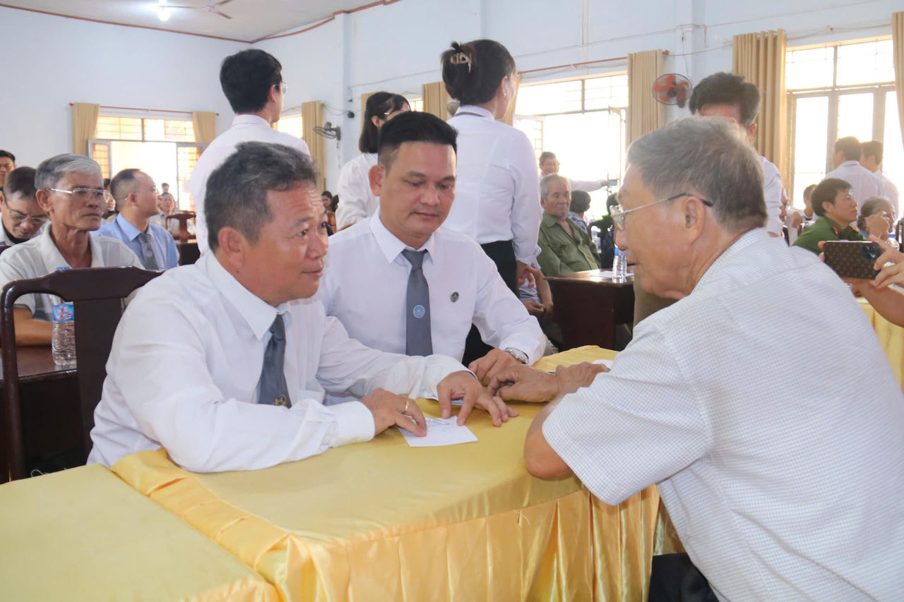 Đoàn Luật sư tỉnh Bình Phước tuyên truyền, trợ giúp pháp lý miễn phí cho người dân