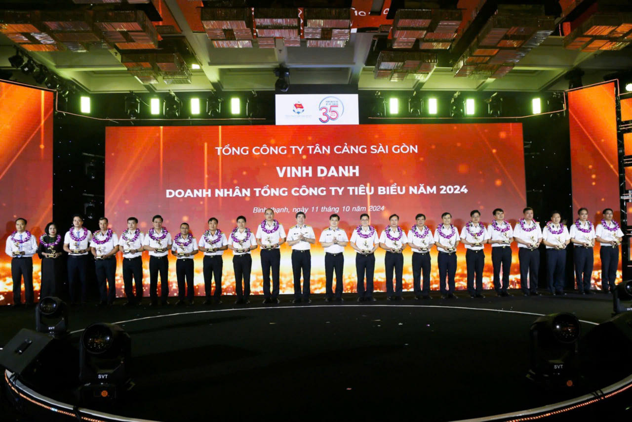 Doanh nhân Tân cảng Sài Gòn “Vững vàng bứt phá - Vượt sóng vươn xa”