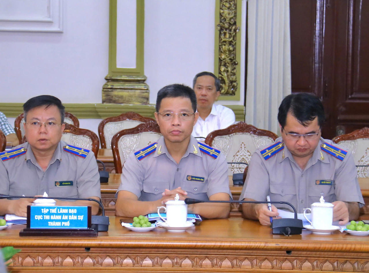 TP.Hồ Chí Minh: Tập trung hơn nữa nguồn lực cho công tác xây dựng và hoàn thiện thể chế