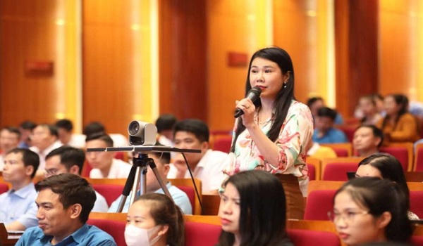 Quảng Ninh: Gặp mặt, đối thoại với công nhân, viên chức lao động