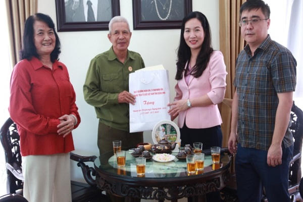 Nhiều hoạt động tri ân gia đình có công tại Quảng Ninh