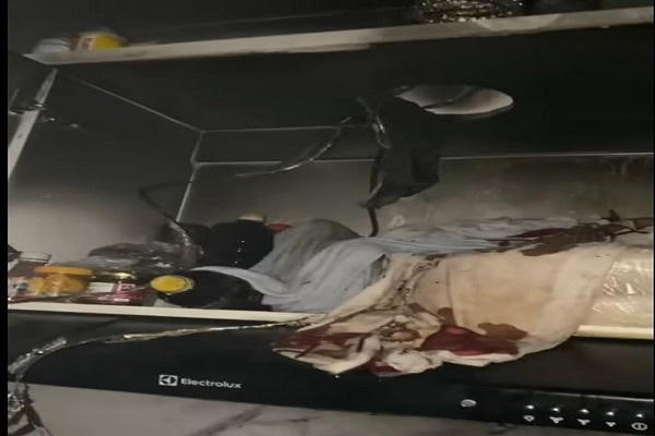 Dập đám cháy lúc nửa đêm tại căn hộ chung cư tầng 11 ở Quảng Ninh