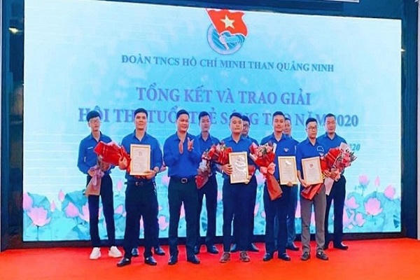 Công ty Than Đèo Nai duy trì tốt hiệu quả sản xuất kinh doanh và chăm lo người lao động