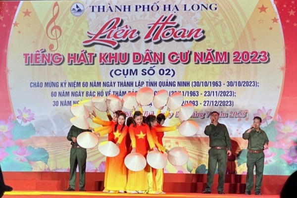 Quảng Ninh hân hoan mừng ngày lễ trọng đại