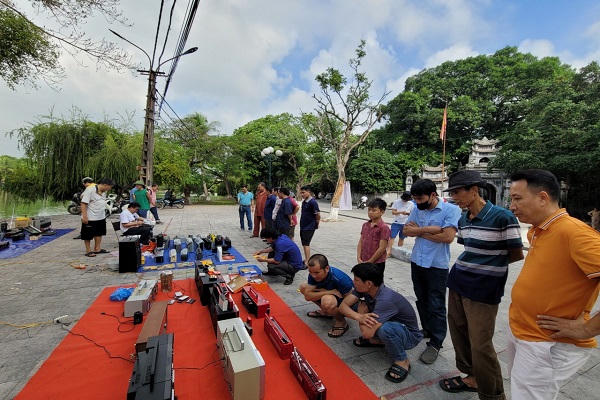 Chợ phiên Radio cassette Hưng Yên năm 2023