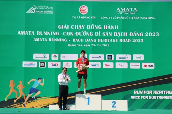 Trên 1.200 người tham gia Giải chạy Amata Running ở Quảng Ninh