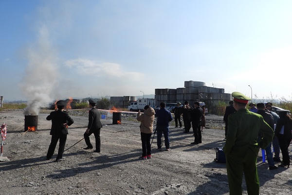 Quảng Ninh tổ chức tiêu hủy gần 20 kg ma túy đá cùng một số vật chứng