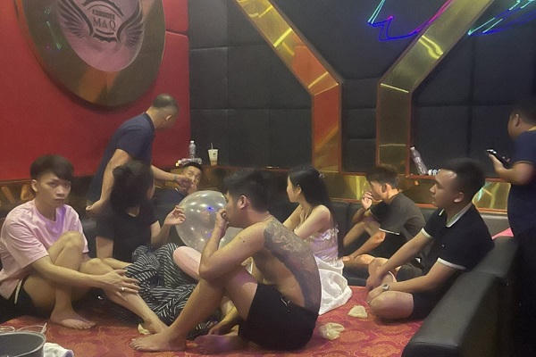 Thiếu tướng Đinh Văn Nơi đưa ra nhiều giải pháp, nhằm đấu tranh không khoan nhượng với tội phạm ma túy