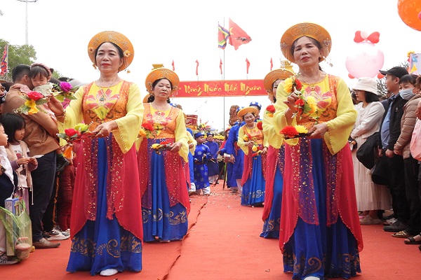 Độc đáo tại Lễ hội Tiên Công