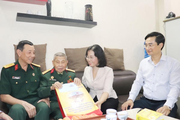 Lãnh đạo tỉnh Quảng Ninh tri ân các cựu chiến binh tham gia Chiến dịch Điện Biên Phủ