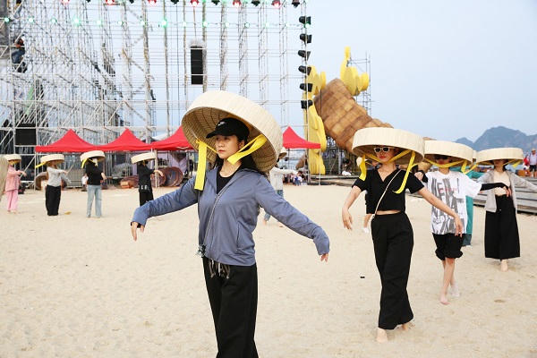 Gấp rút chuẩn bị cho Carnaval trên biển đầu tiên tại Việt Nam