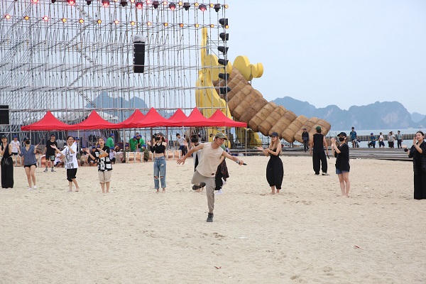 Gấp rút chuẩn bị cho Carnaval trên biển đầu tiên tại Việt Nam