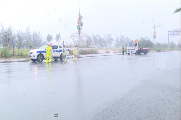 Công an tỉnh Quảng Ninh tập trung, chủ động ứng phó trước, trong và sau bão số 3