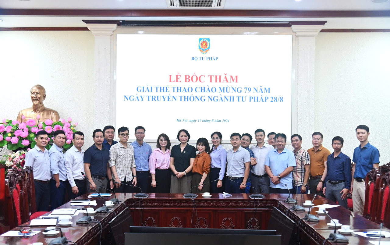 Bốc thăm Giải thể thao chào mừng 79 năm Ngày truyền thống ngành Tư pháp Việt Nam