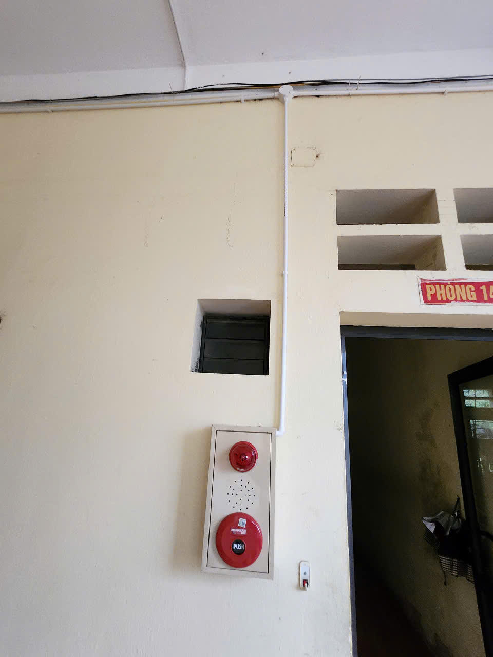 Trường phổ thông dân tộc nội trú THCS huyện Tân Sơn chú trọng công tác phòng cháy, chữa cháy