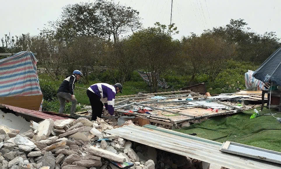 Thanh Trì (Hà Nội): Xã Tân Triều kiên quyết xử lý vi phạm xây dựng, đổ rác thải trộm