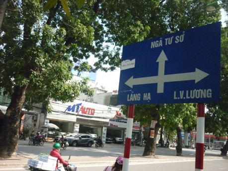 Ngắm "lá phổi xanh" ngày càng co ngót lại giữa Thủ đô