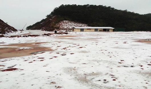 Ngắm miền Bắc ngập chìm trong mưa, tuyết