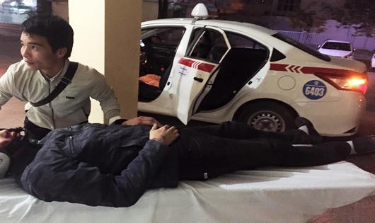 Hà Nội, một đêm 3 vụ tai nạn giao thông thảm khốc