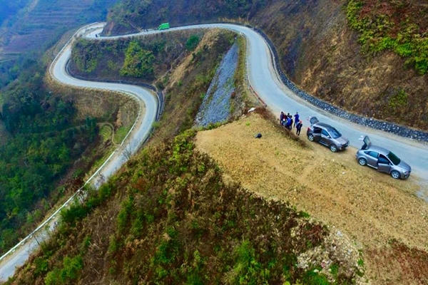 Ngắm cột cờ đẹp như tranh vẽ nơi địa đầu Tổ quốc