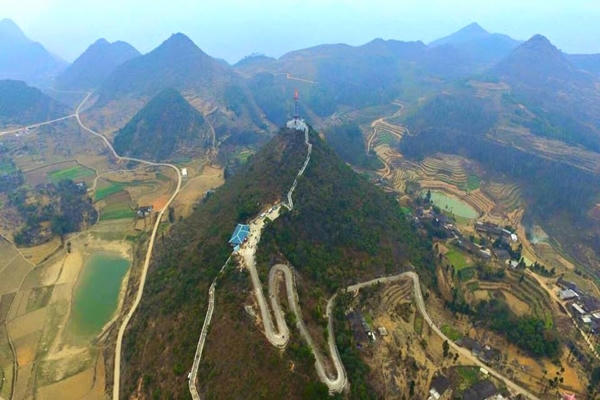 Ngắm cột cờ đẹp như tranh vẽ nơi địa đầu Tổ quốc