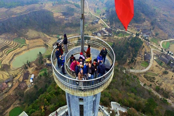 Ngắm cột cờ đẹp như tranh vẽ nơi địa đầu Tổ quốc