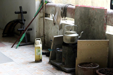 Phấp phỏng sống ở chung cư: Chạy vào đâu nếu... cháy?