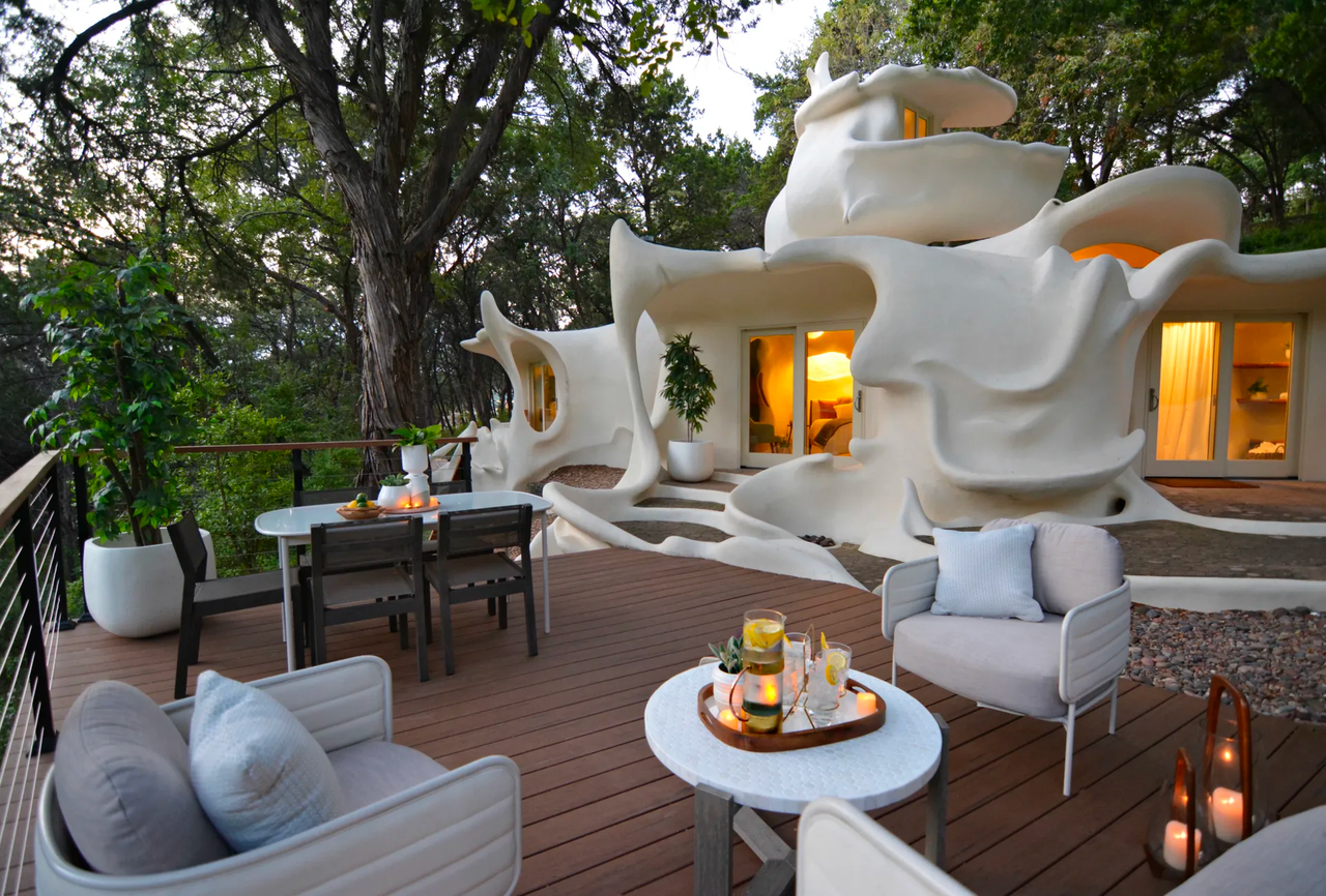 Khám phá 8 ngôi nhà độc đáo nhất thế giới