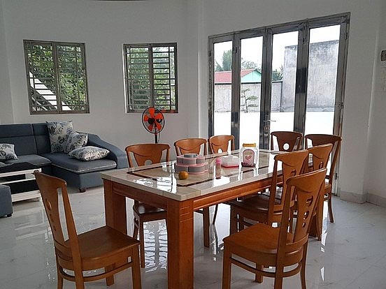 Kỳ lạ ngôi nhà giống du thuyền ở miền Tây trị giá 5 tỷ đồng