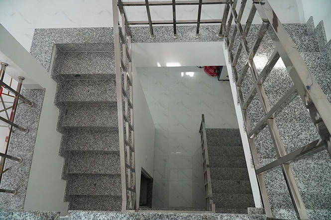 Kỳ lạ ngôi nhà giống du thuyền ở miền Tây trị giá 5 tỷ đồng