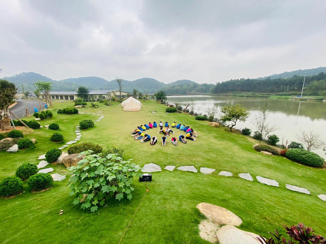 Gợi ý 3 điểm cắm trại đẹp như trong phim gần Hà Nội cho kỳ nghỉ lễ 30/4, 1/5