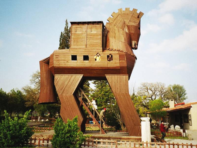 Kỳ lạ các công trình “đội lốt” động vật