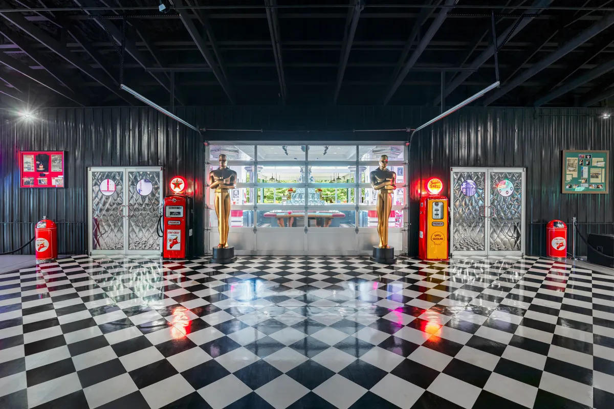 Khám phá ngôi nhà đắt nhất ở Trung Tây Hoa Kỳ 