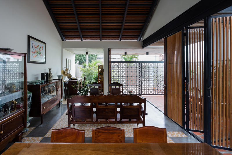 Chiêm ngưỡng ngôi nhà “nửa mái” đẹp mê mẩn