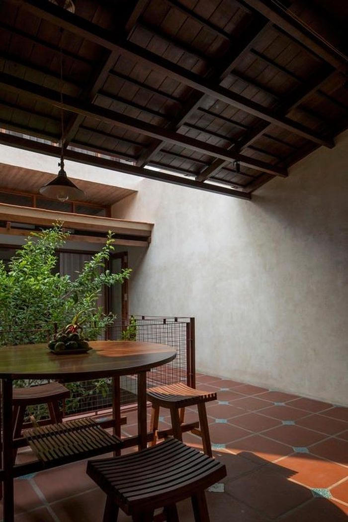 Chiêm ngưỡng ngôi nhà dùng gạch gốm thay mái đậm chất Nam Bộ tại Cần Thơ 