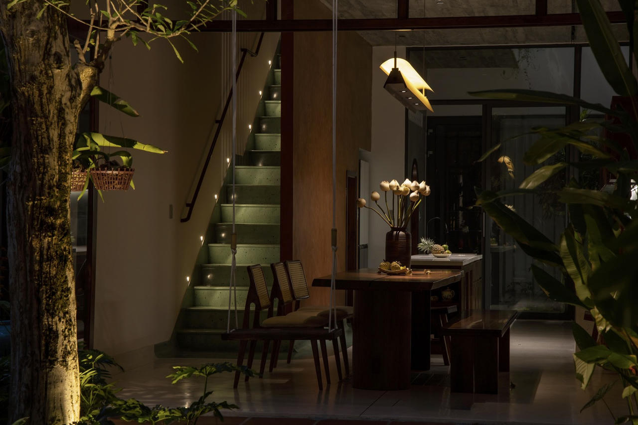 Chiêm ngưỡng ngôi nhà dùng gạch gốm thay mái đậm chất Nam Bộ tại Cần Thơ 