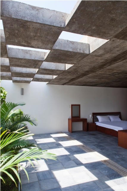 “Nhà Bình Thạnh” - Ngôi nhà độc đáo dùng khối bê tông “bọc” mặt tiền 