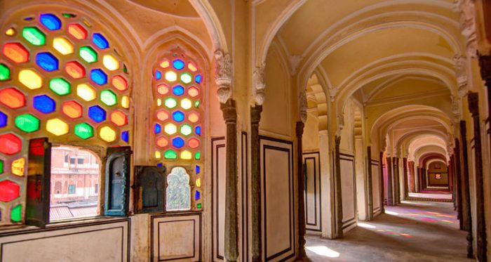 Chiêm ngưỡng Cung điện Hawa Mahal với gần 1.000 cửa sổ ở Ấn Độ 