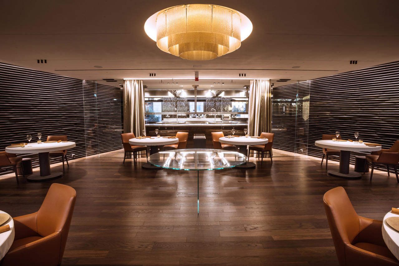 Chiêm ngưỡng nhà hàng của đầu bếp 2 sao Michelin người Ý