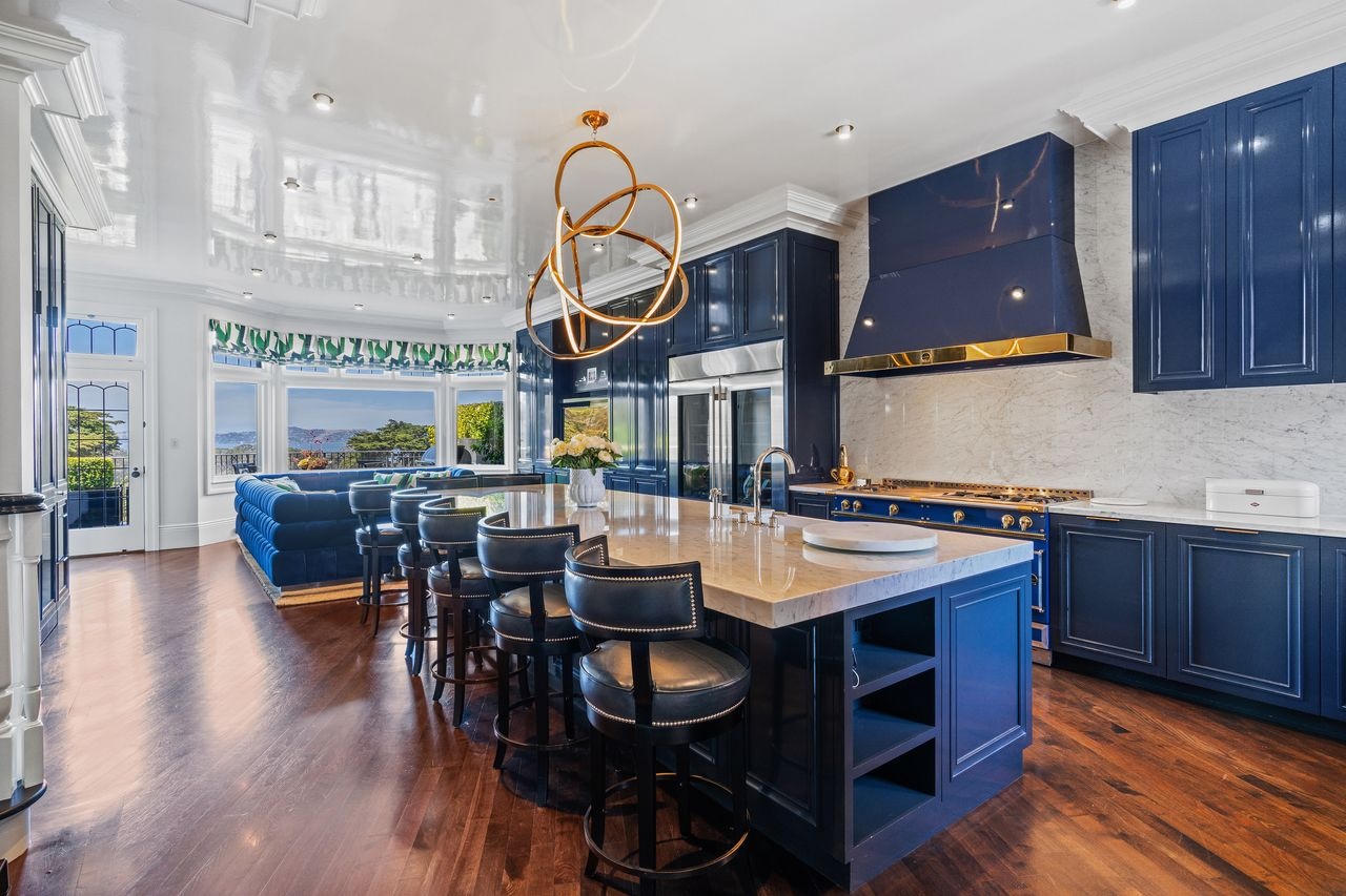 Ngắm nhìn dinh thự lâu đời trị giá gần 870 tỷ đồng tại San Francisco, Mỹ 