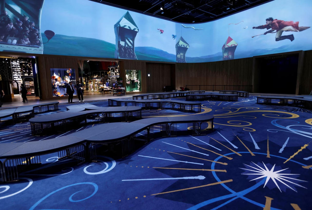 Khám phá công viên chủ đề Harry Potter lớn nhất thế giới tại Tokyo, Nhật Bản 