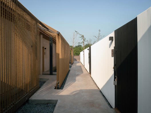 Ngôi trường tiểu học bỏ hoang lột xác thành khách sạn 