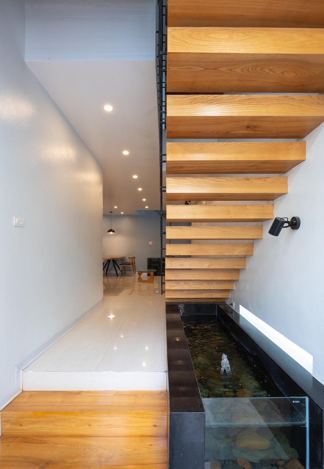 Ngôi nhà được lấy cảm hứng từ thác nước ở Hải Dương 